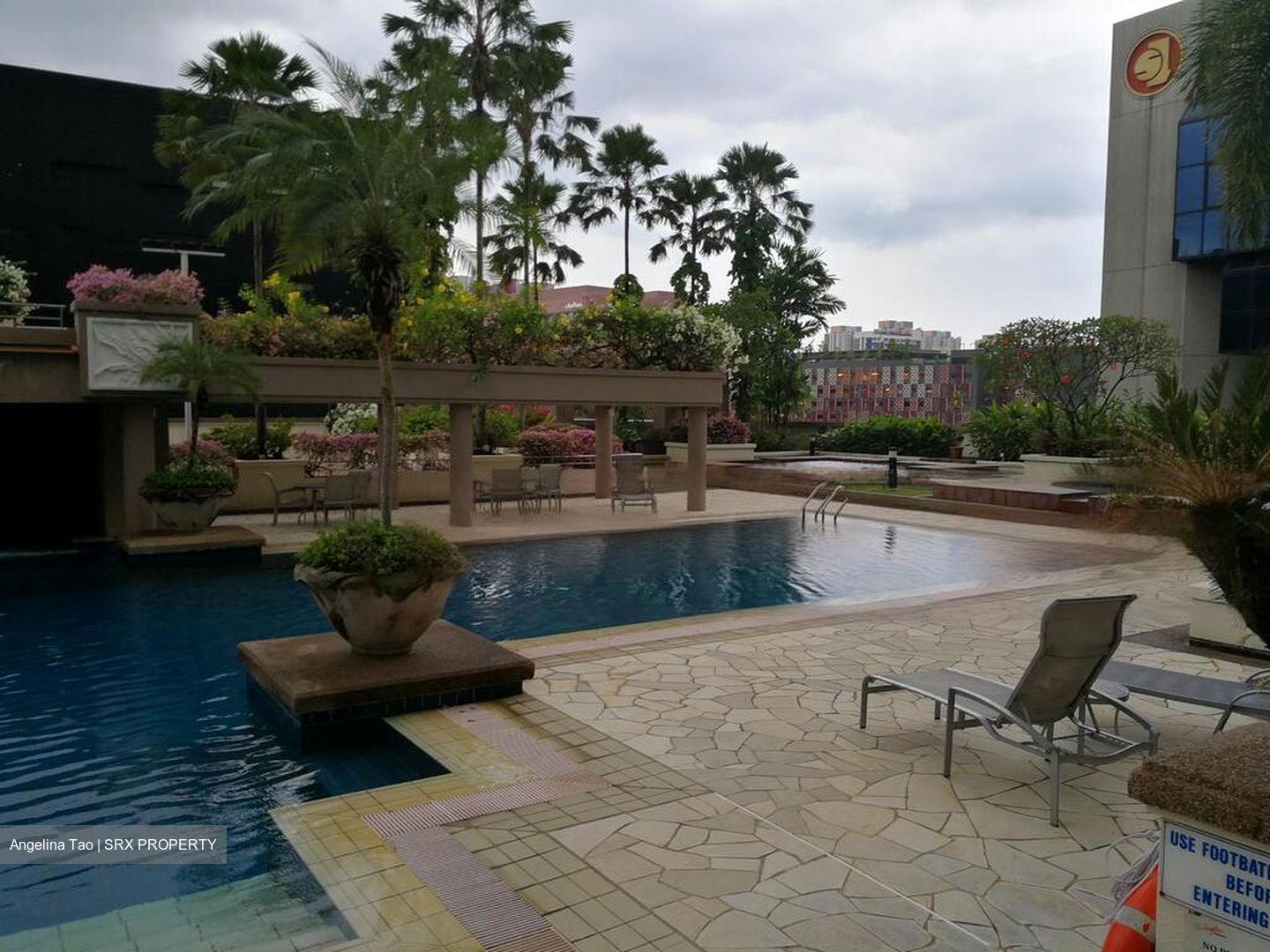 Burlington Square (D7), Apartment #478186041